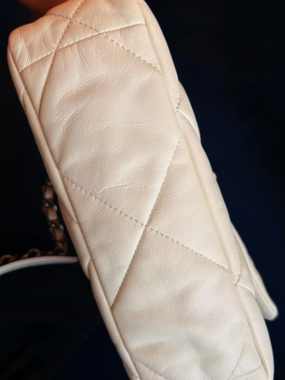 CHANEL classic white